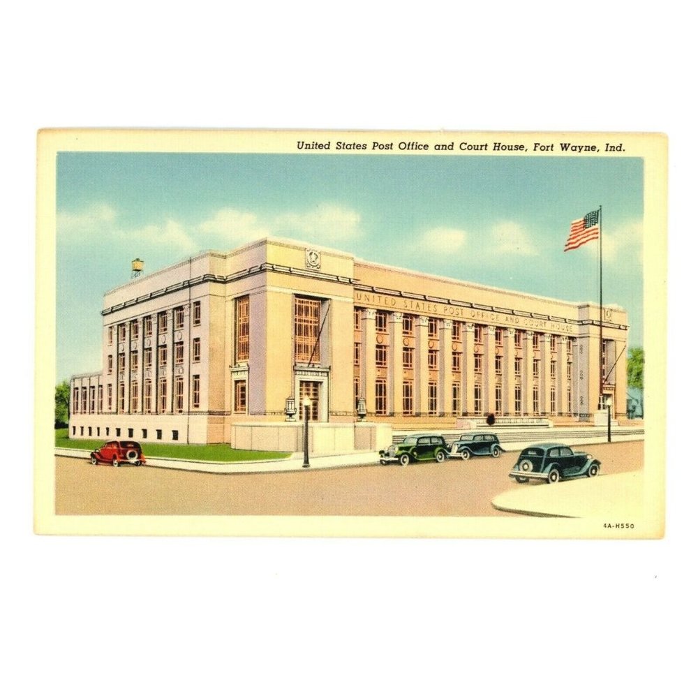 Vintage Postcard Fort Wayne Indiana US Post Office‎ and Court House Unposted USA